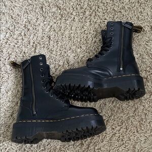 Platform Dr. Martens